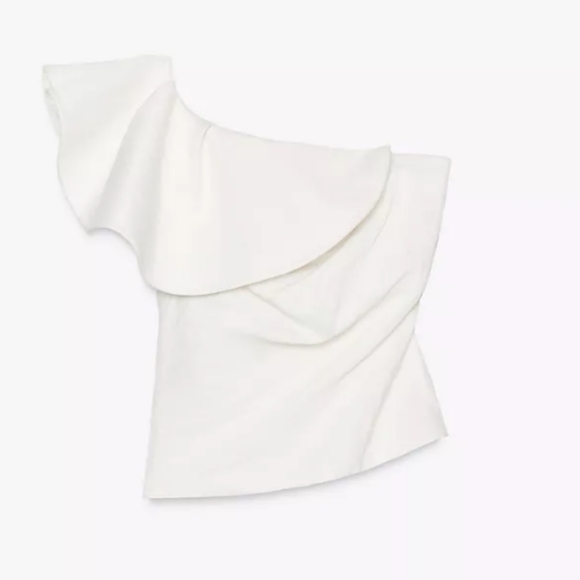 Zara Voluminous Ruffle Top ZW Collection - Picture 6 of 8